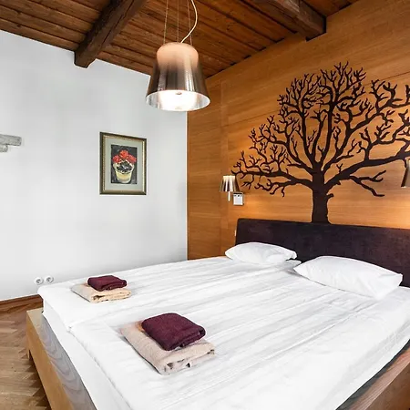 Airhome - Tree Spirit * Reval