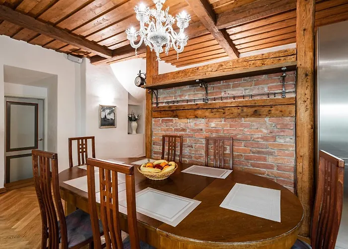 Airhome - Tree Spirit Apartment *