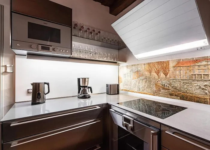 Airhome - Tree Spirit * タリン